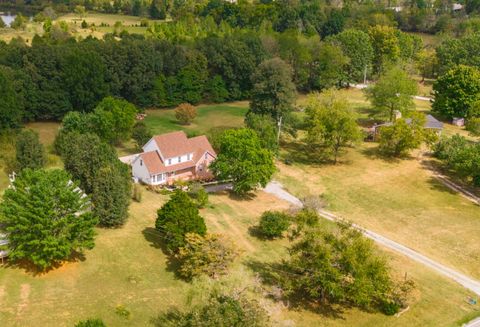 8670 Cedar Grove Rd Cross Plains TN 37049