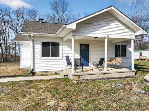 1360 Dunavin Dr Baxter TN 38544