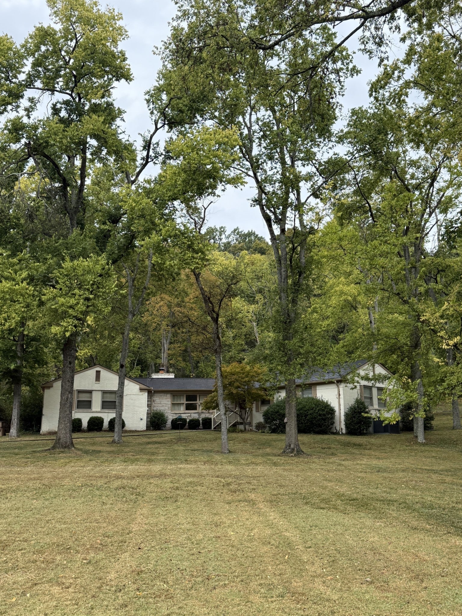 3-bed listing at 6528 Jocelyn Hollow Rd, Nashville