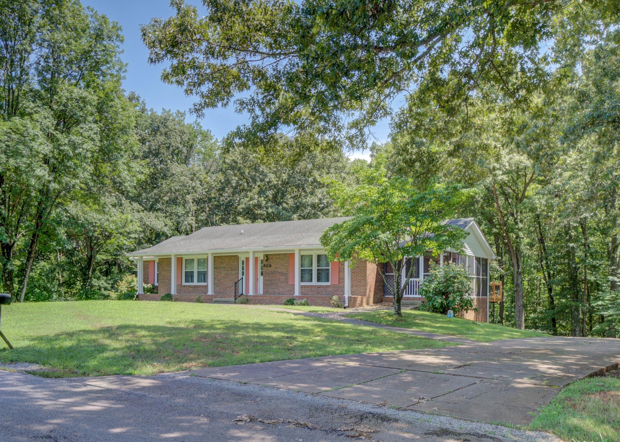 3970 MILLER DR
