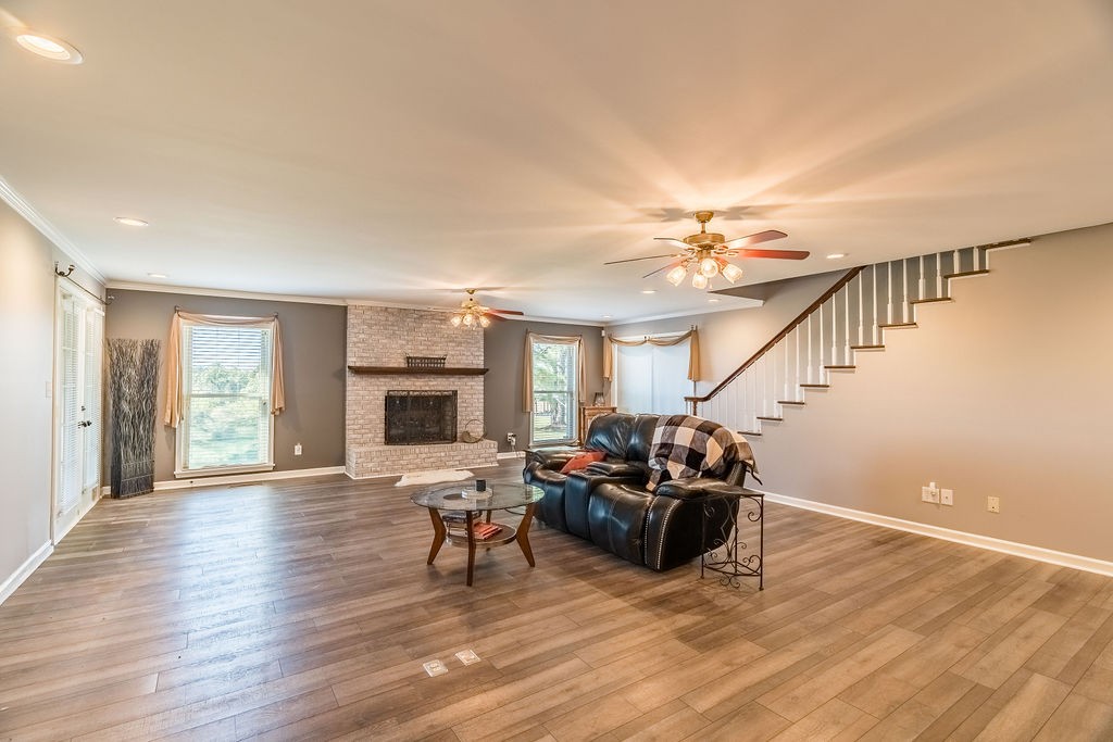 7135 Harmony Grove Rd