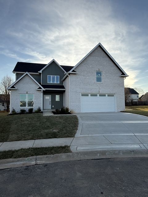 112 Apple Blossom Ct Clarksville TN 37042