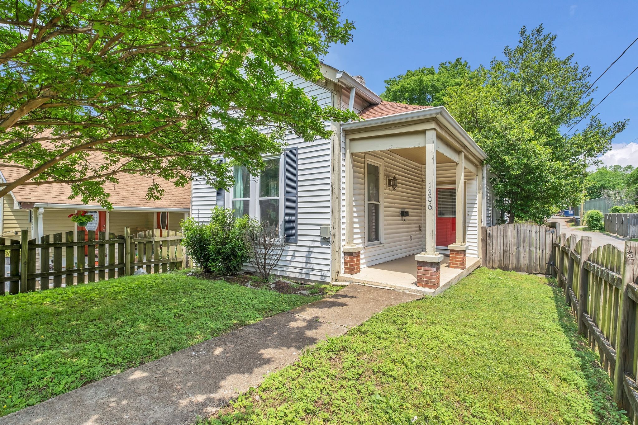 1306 7th Ave N