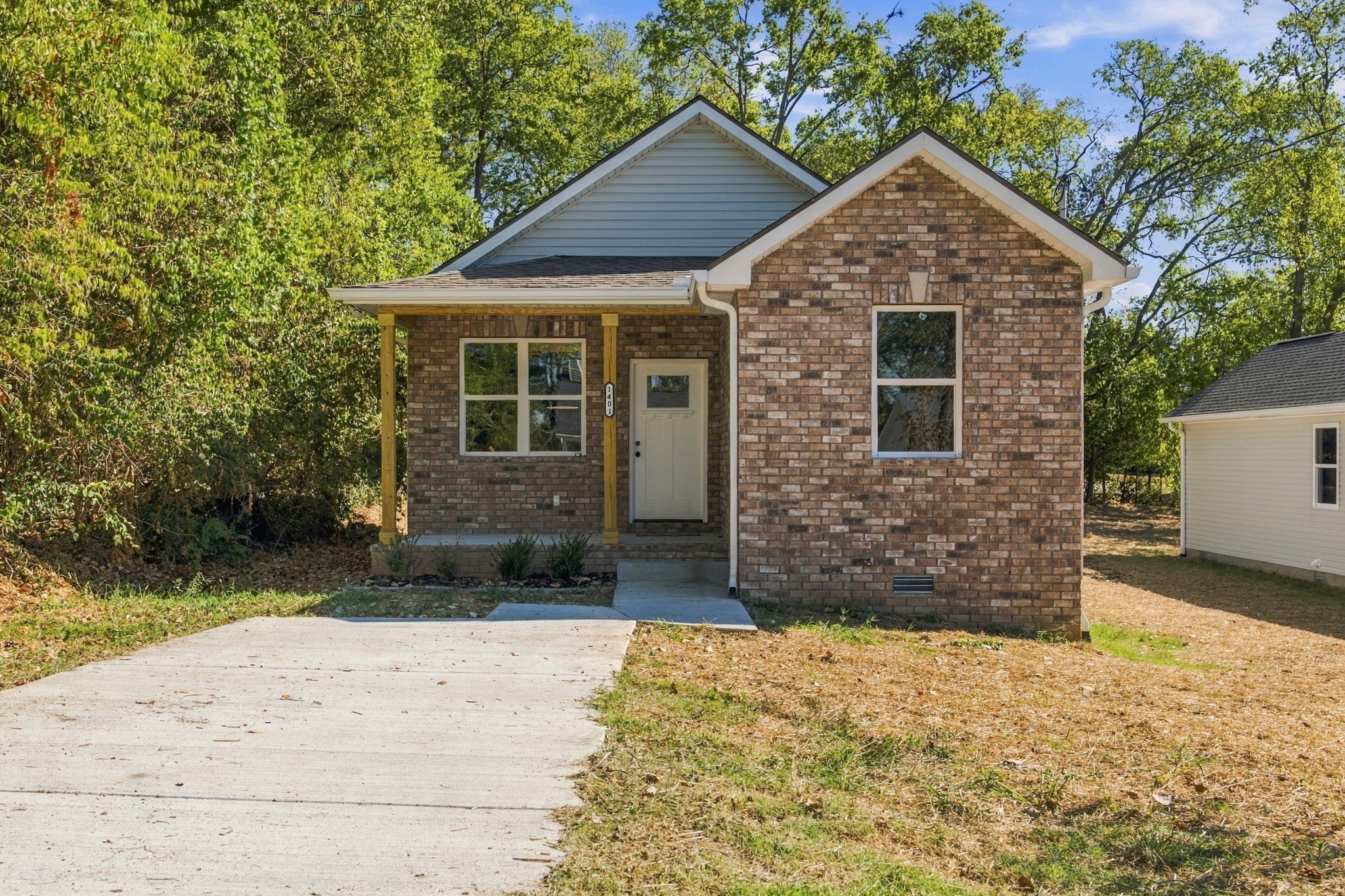 4-bed home for sale in Madison, TN 37115, 1401 Mohawk Trl 1401 Mohawk Trl, Madison TN 37115 4-bed home, photo 1 of 38