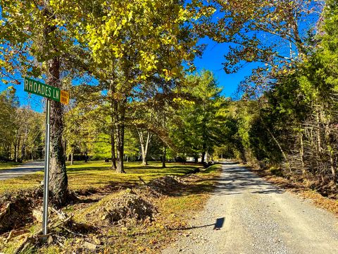 125 Rhoades Ln Hendersonville TN 37075