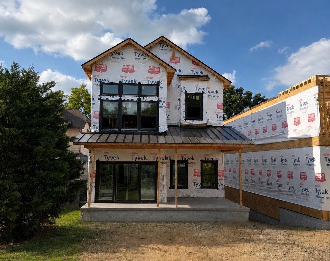 4-bed listing at 946b Battlefield Dr, Nashville