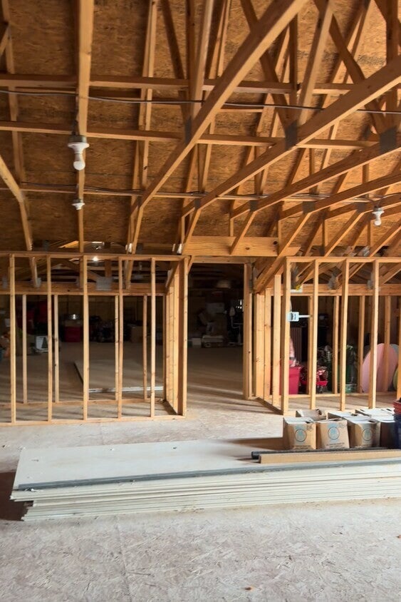 1710 Nashville Pike