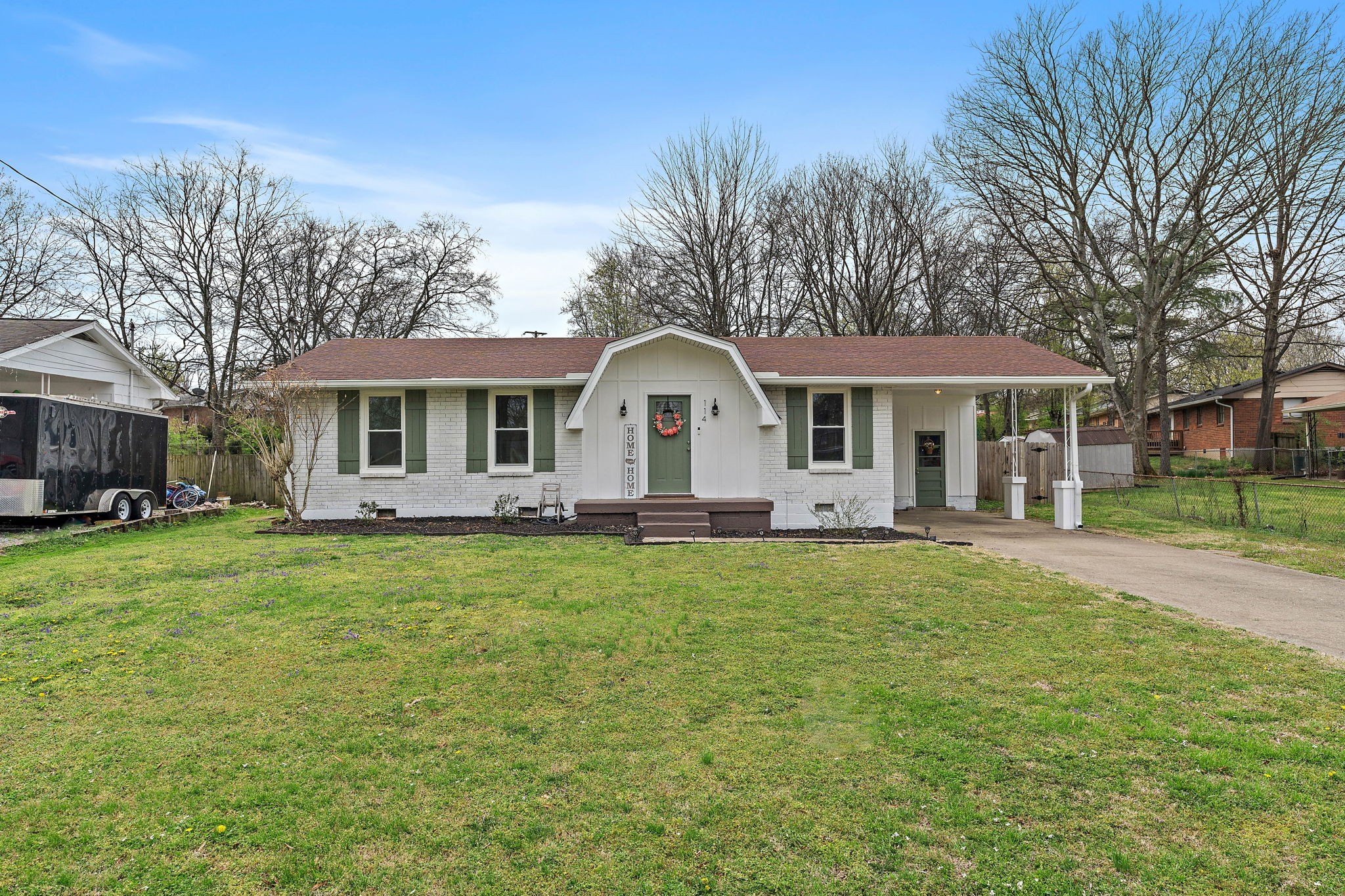 114 Brookside Dr