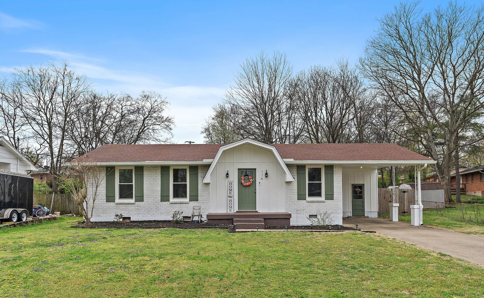 114 Brookside Dr