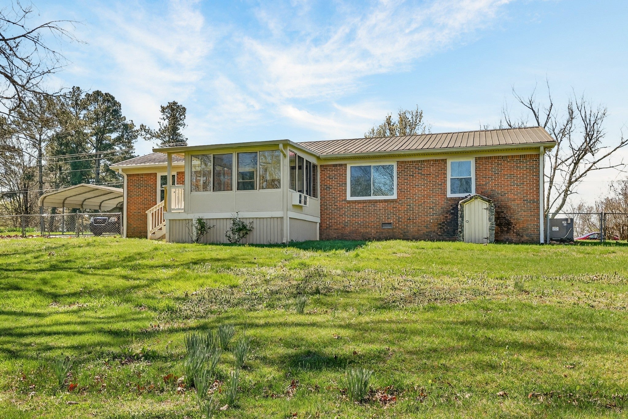 140 Simmons Cir