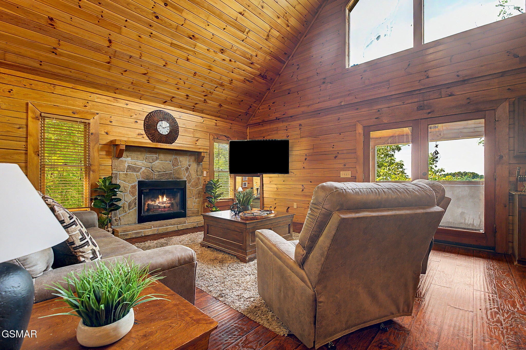 1038 Willard Way