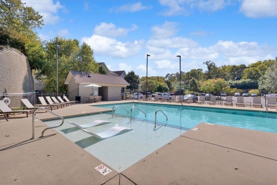 2197 Nolensville Pike 327