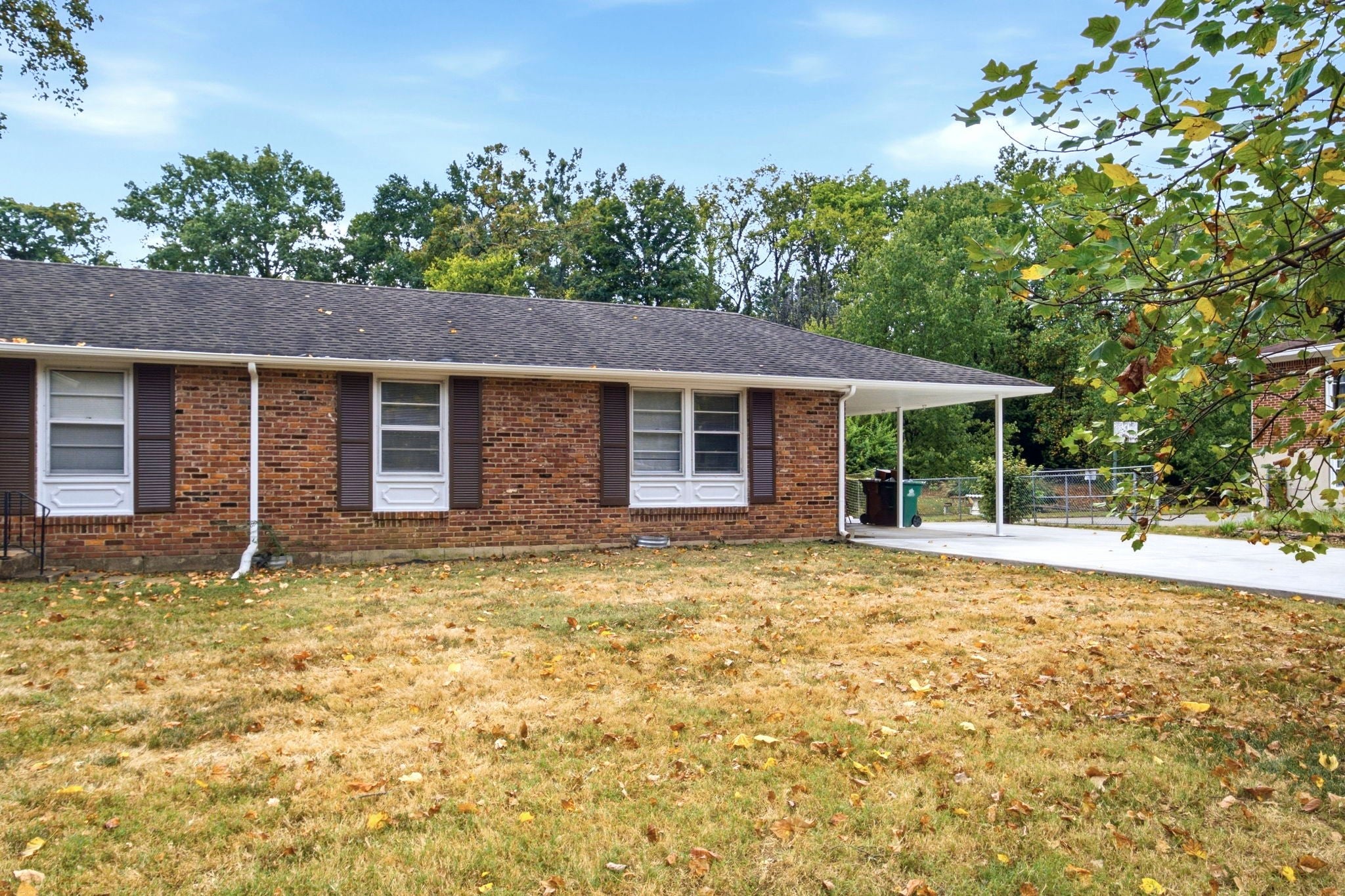 2.0-bed rental at 253 Blackman Rd B