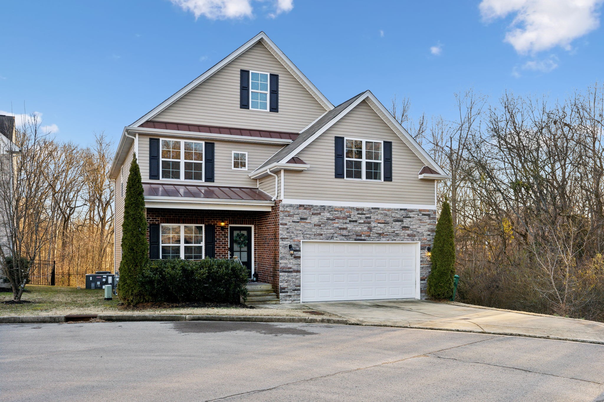 Antioch, Tennessee 37013, United States, 4 Bedrooms Bedrooms, ,3 BathroomsBathrooms,Residential,Pending,13761