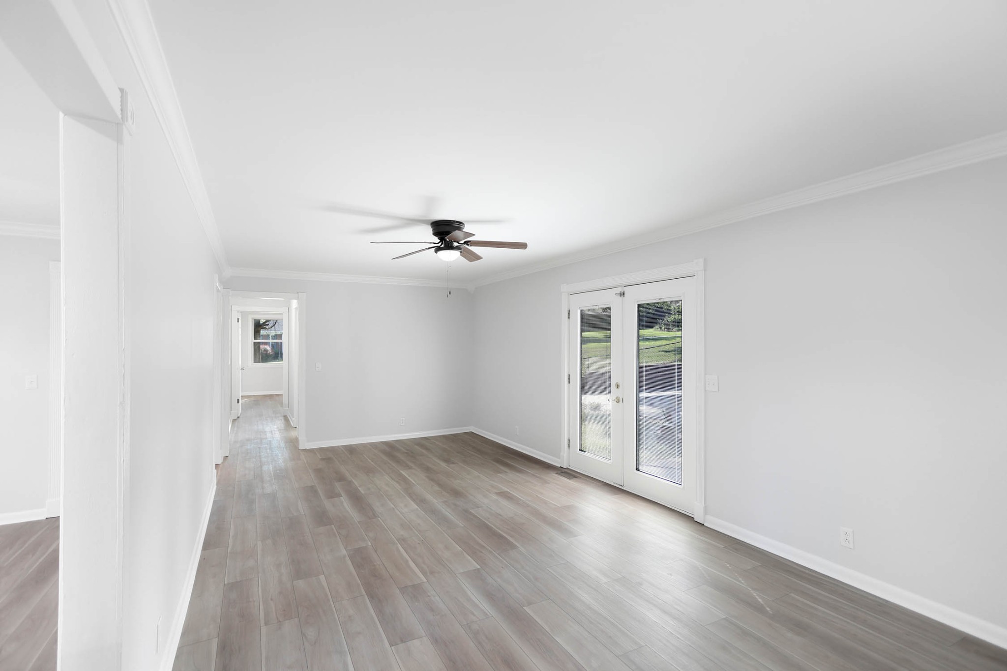 211 General Forrest Dr