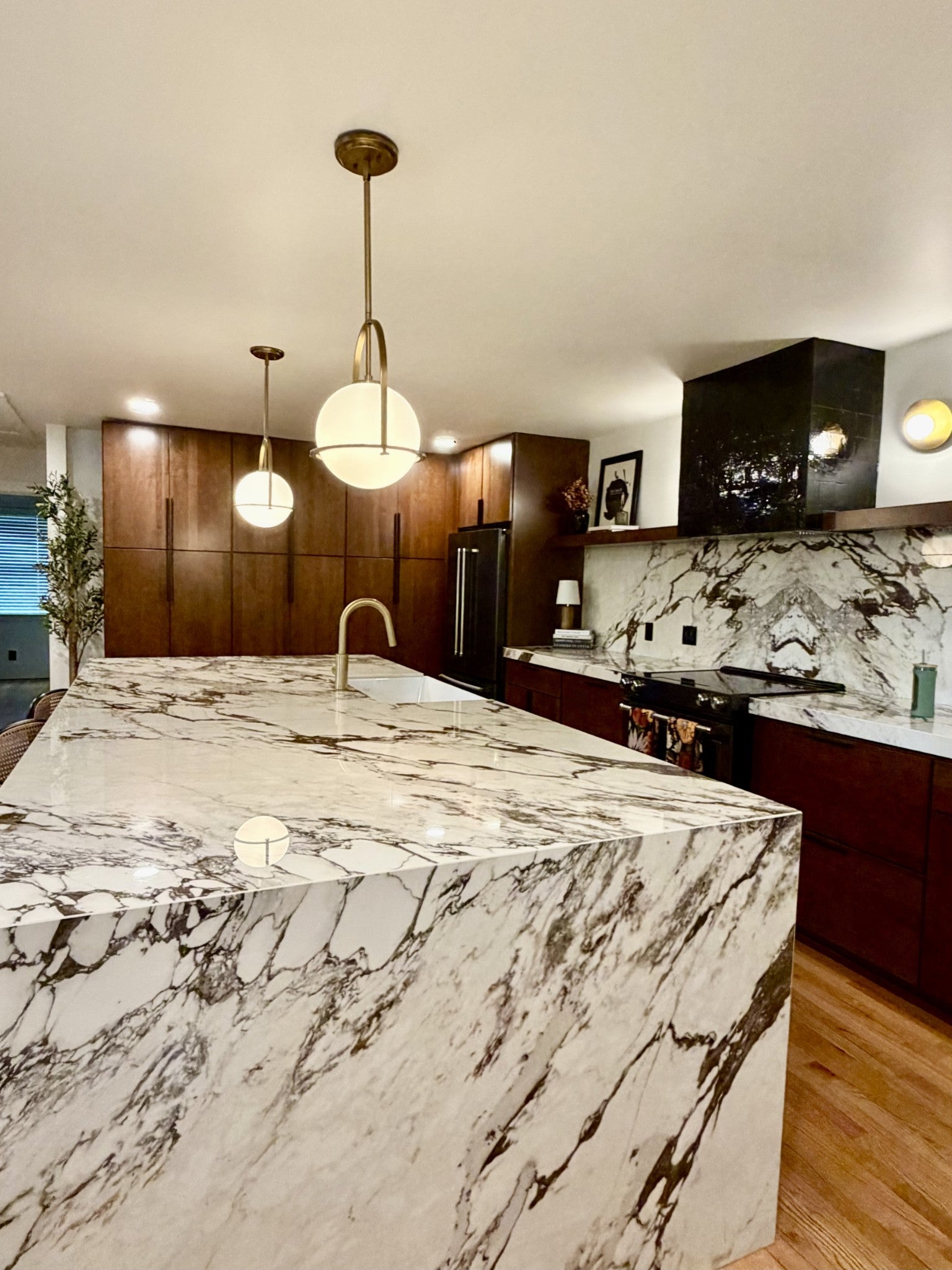 3-bed home for sale in Nashville, TN 37216, 902 Mcmahan Ave 902 Mcmahan Ave, Nashville TN 37216 3-bed home, photo 2 of 3