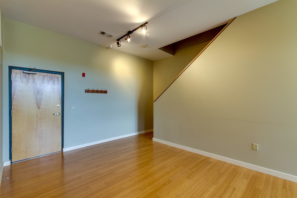 1706 18th Avenue South 309