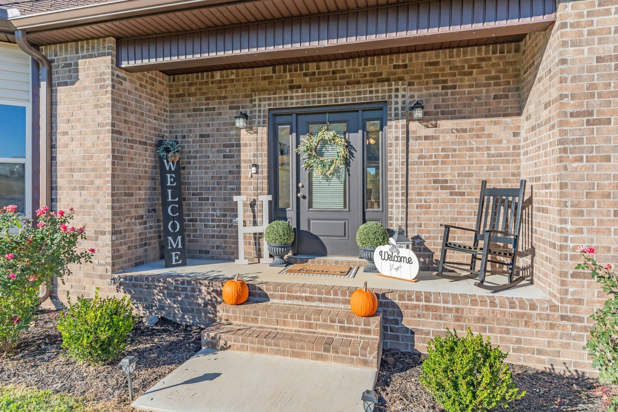 8708 Old Highway 52