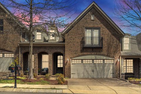 111 Village Cir Lebanon TN 37087