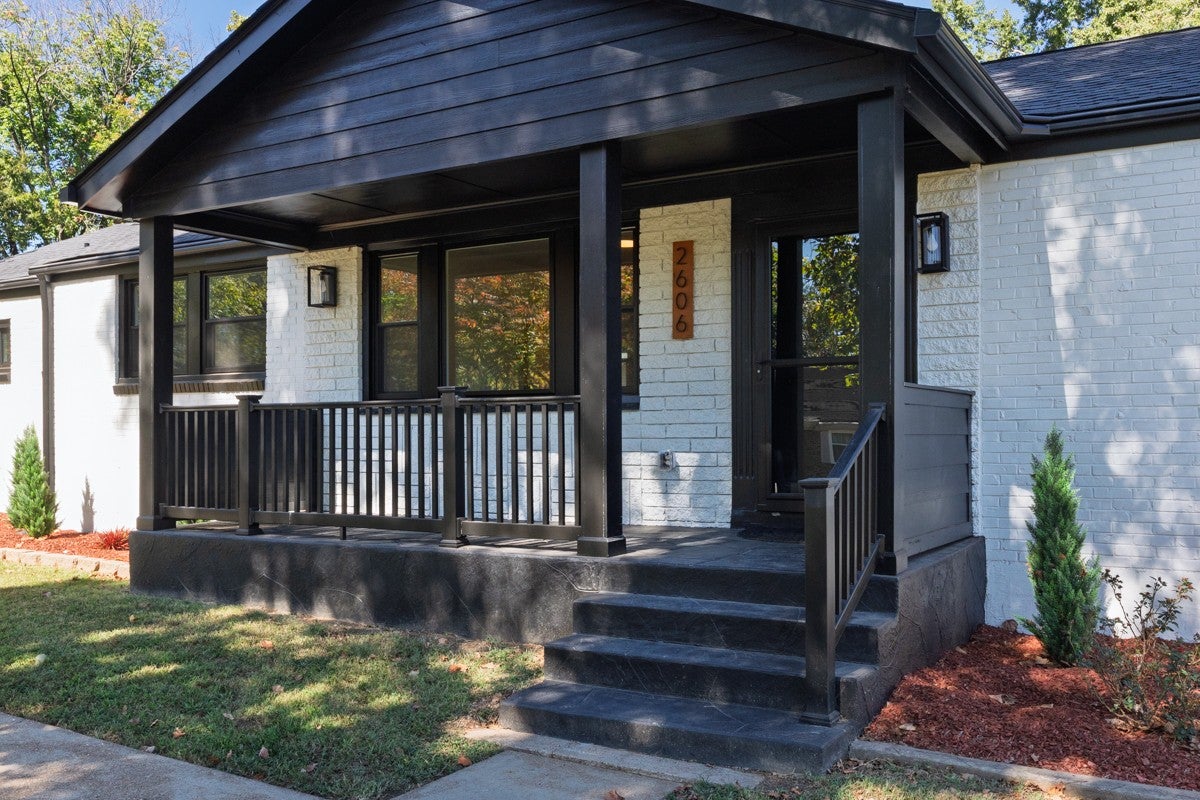 2606 Lakeland Dr
