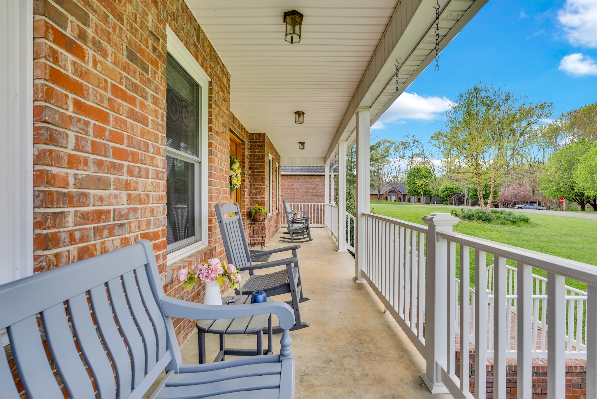 243 Stratford Dr