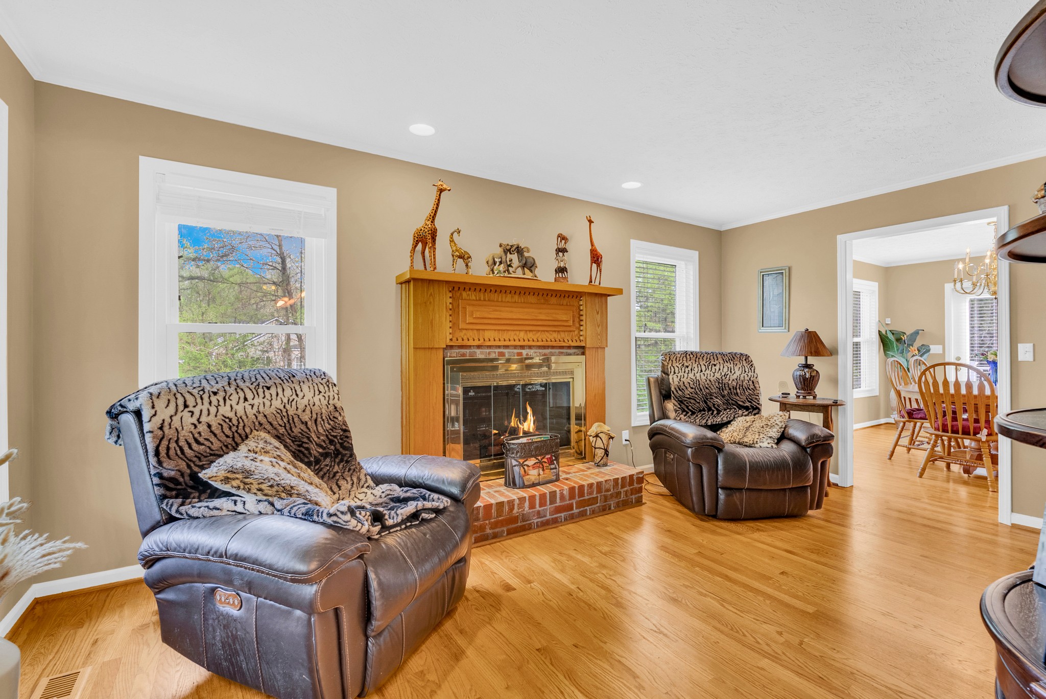 243 Stratford Dr
