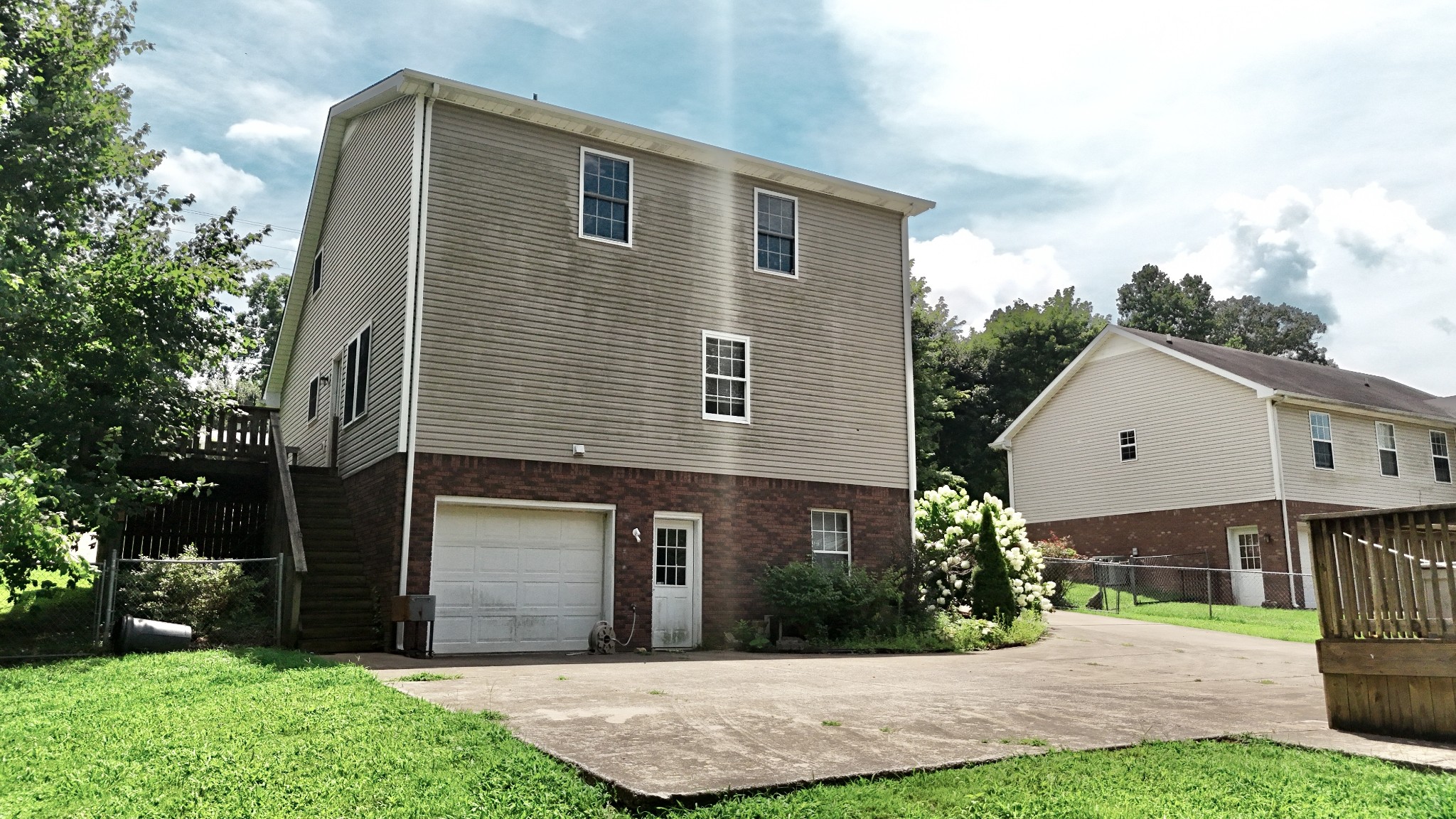 1069 Heatherwood Rd