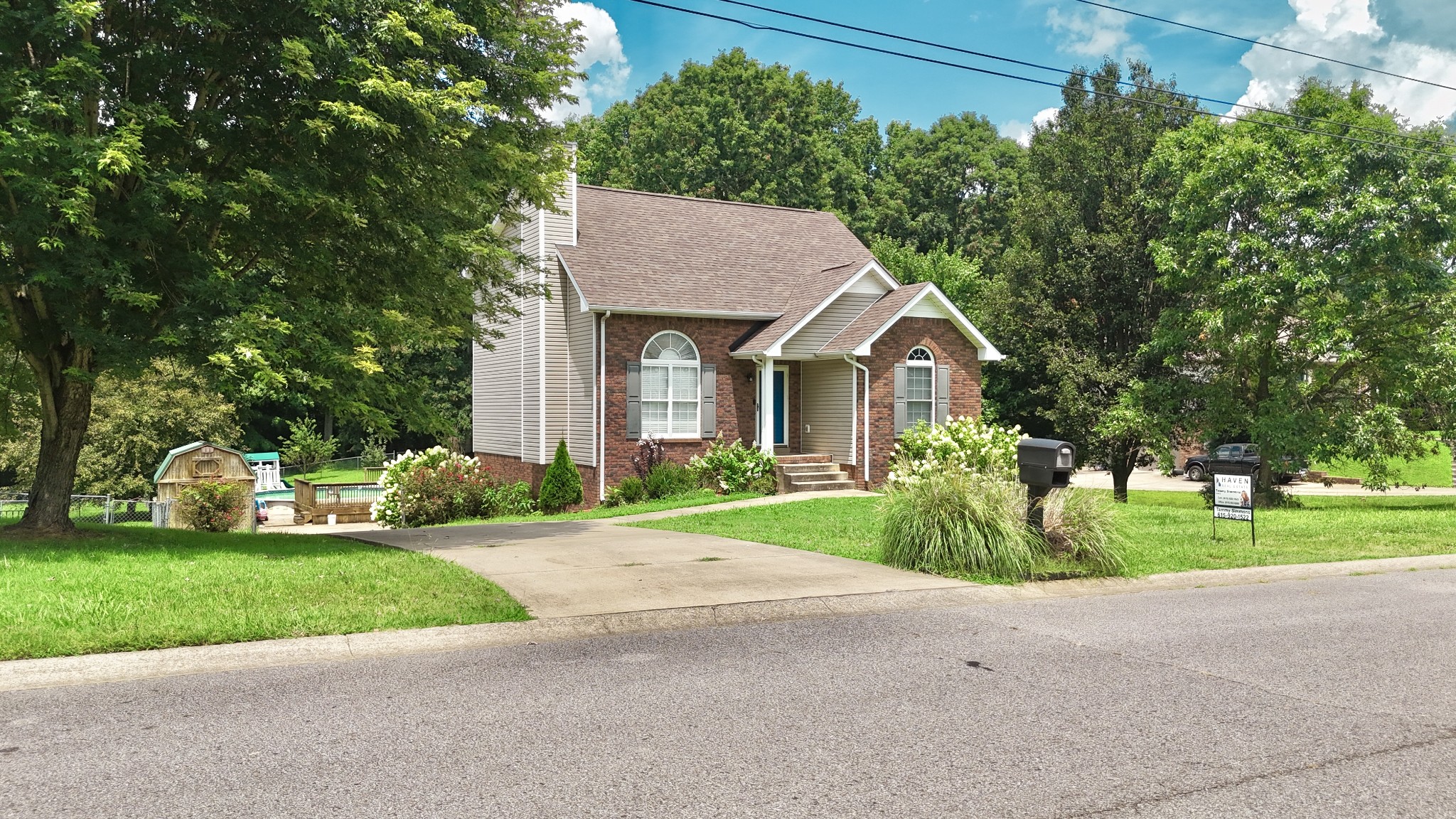 1069 Heatherwood Rd