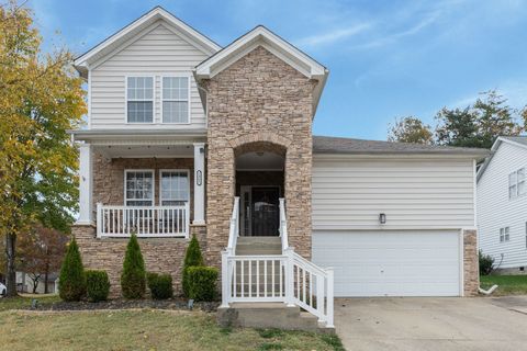 1961 Deep Woods Trl Nashville TN 37214