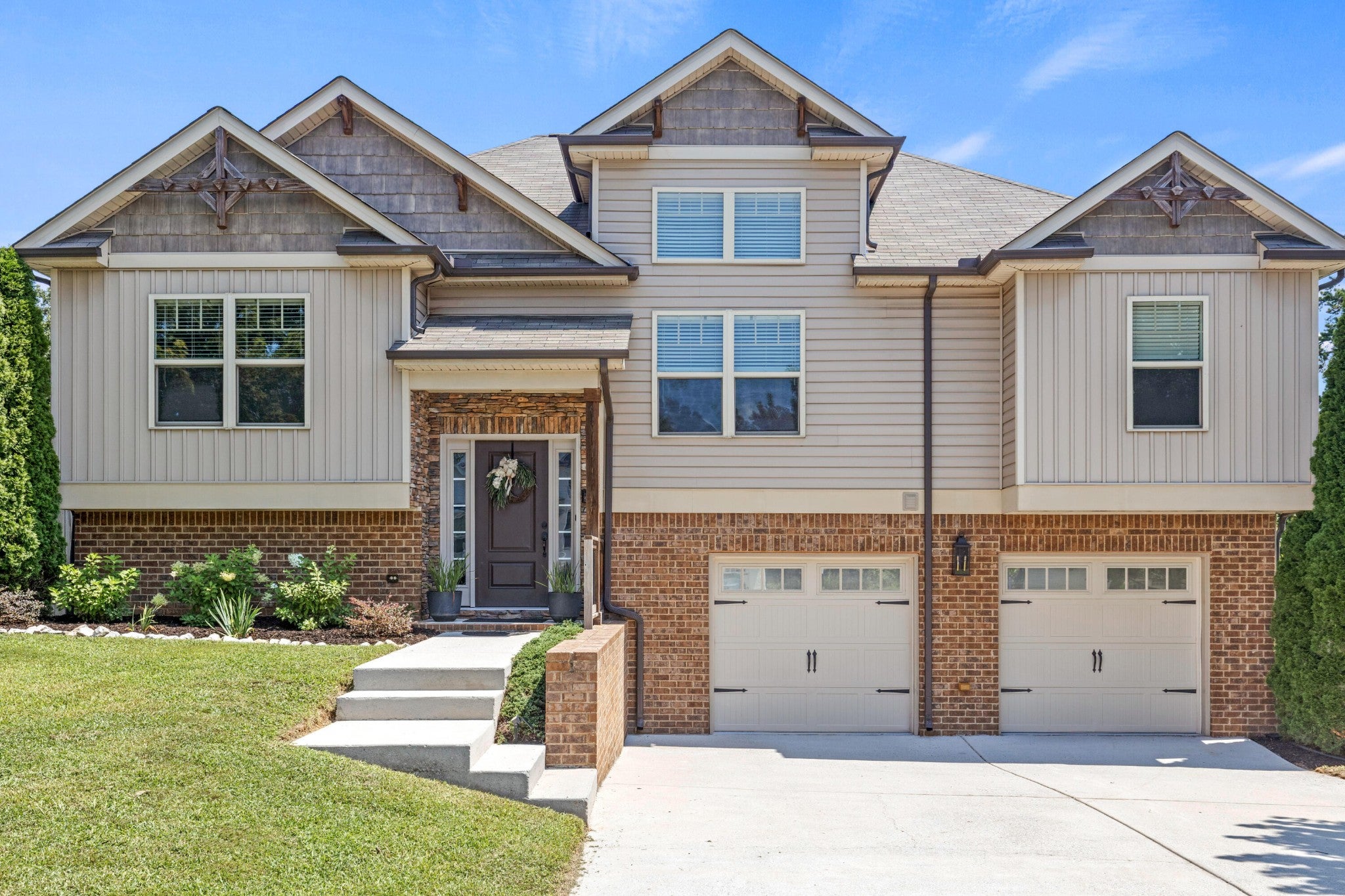 6422 Frankfurt Road