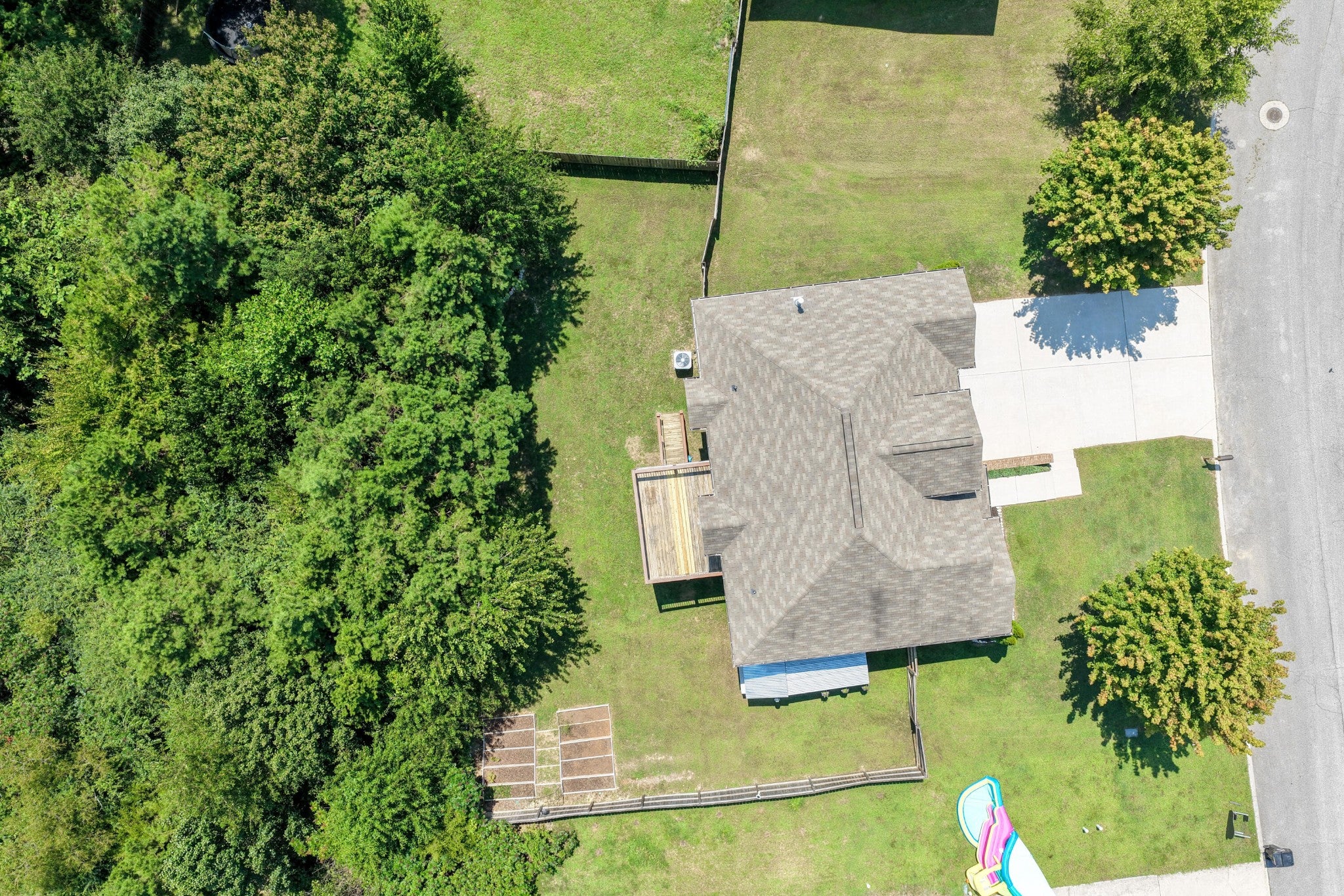 6422 Frankfurt Road