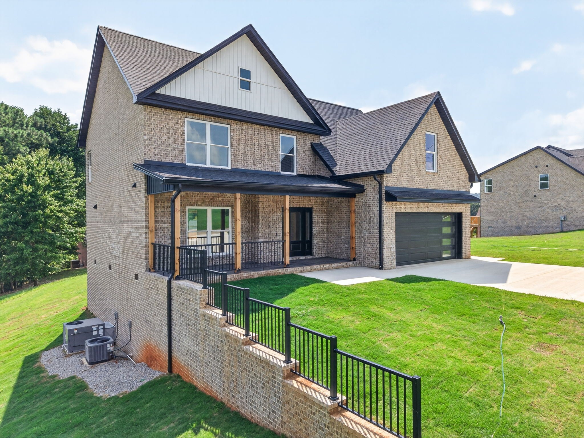 4556 Twin Creeks Dr