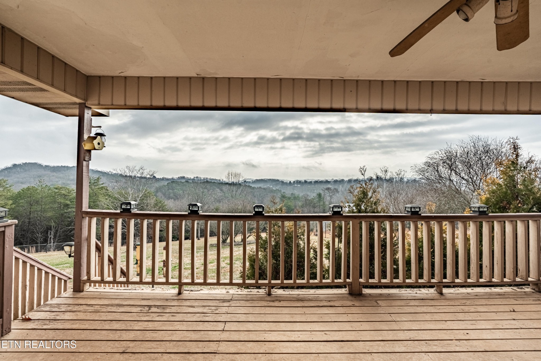 830 River Cliff Drive