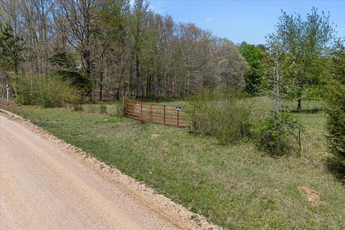 1849 Humphrey Co Line Rd