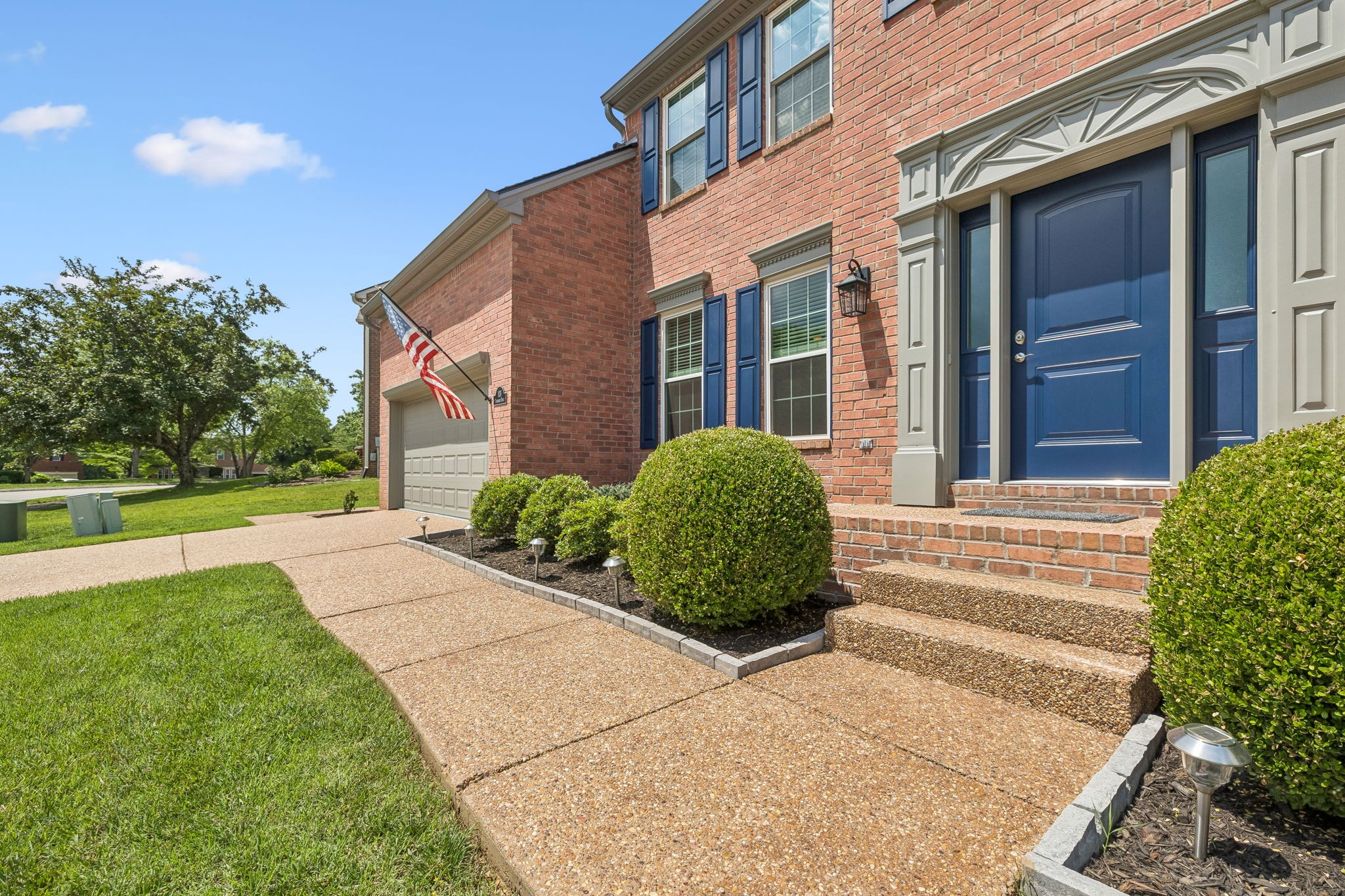 109 Turnberry Dr
