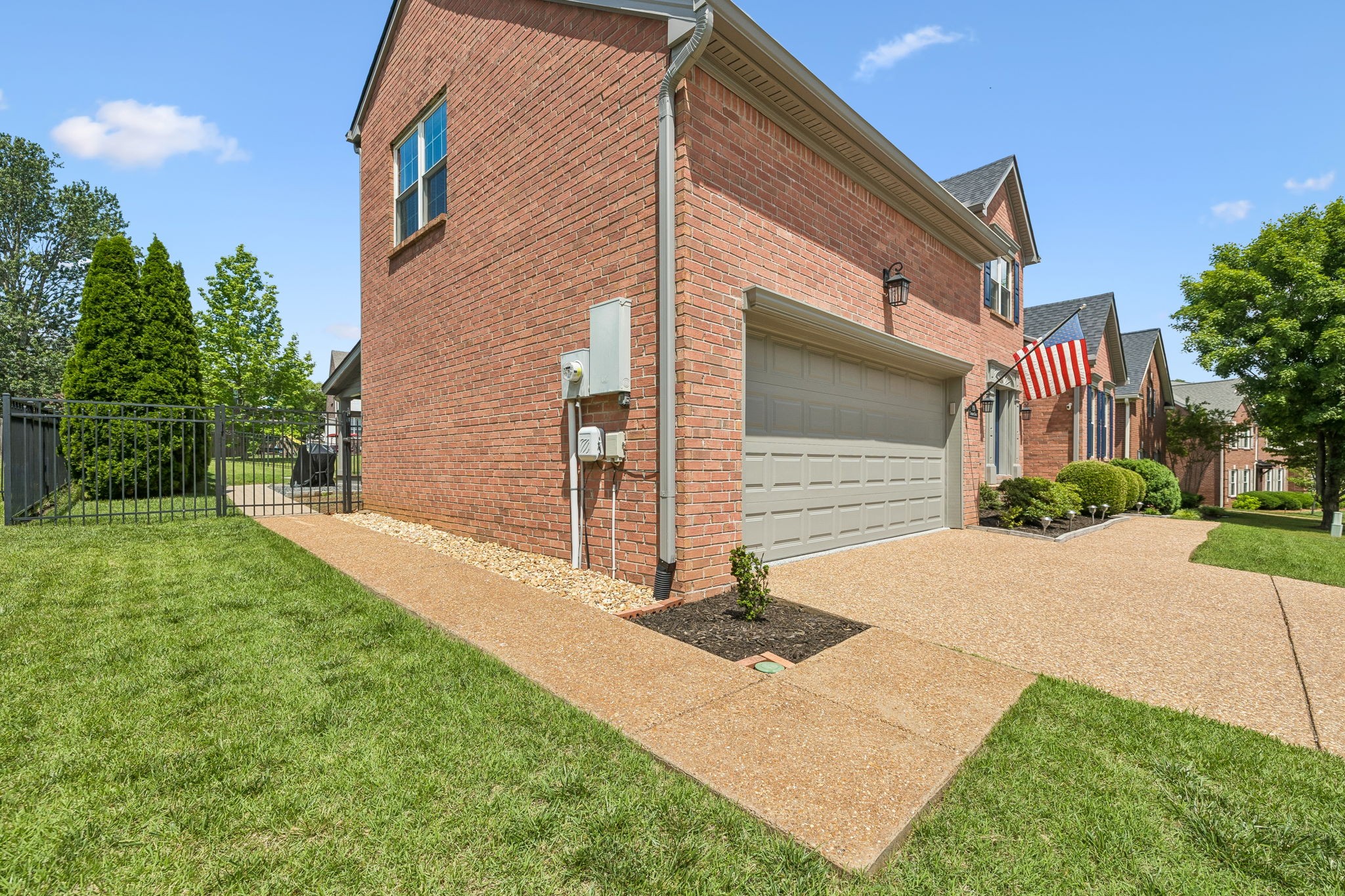 109 Turnberry Dr