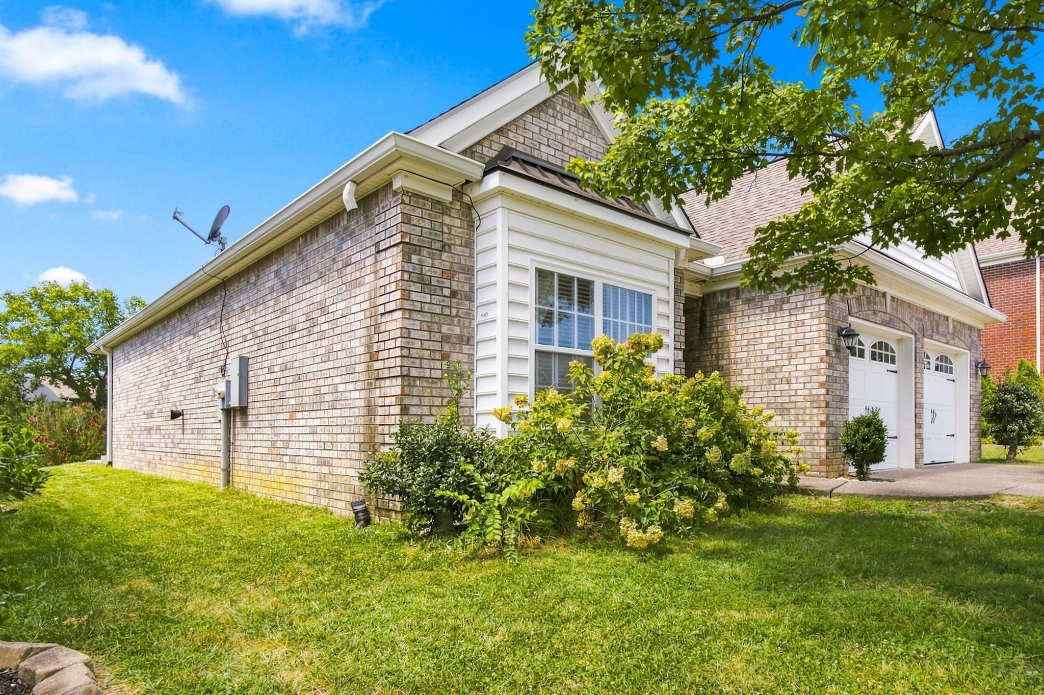 243 Meandering Dr