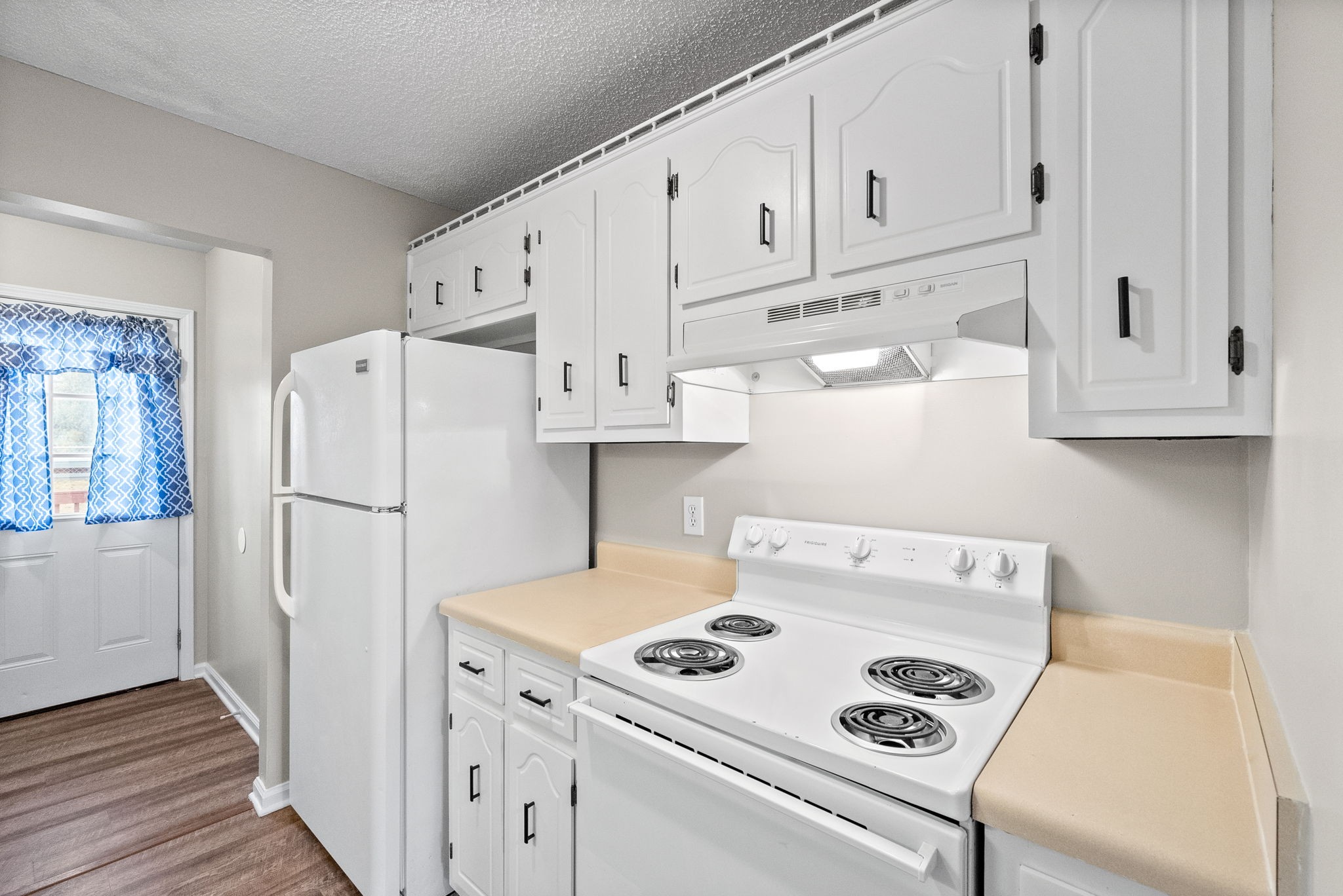 Oak Grove, Kentucky 42262, United States, 3 Bedrooms Bedrooms, ,2 BathroomsBathrooms,Residential,Active,21745