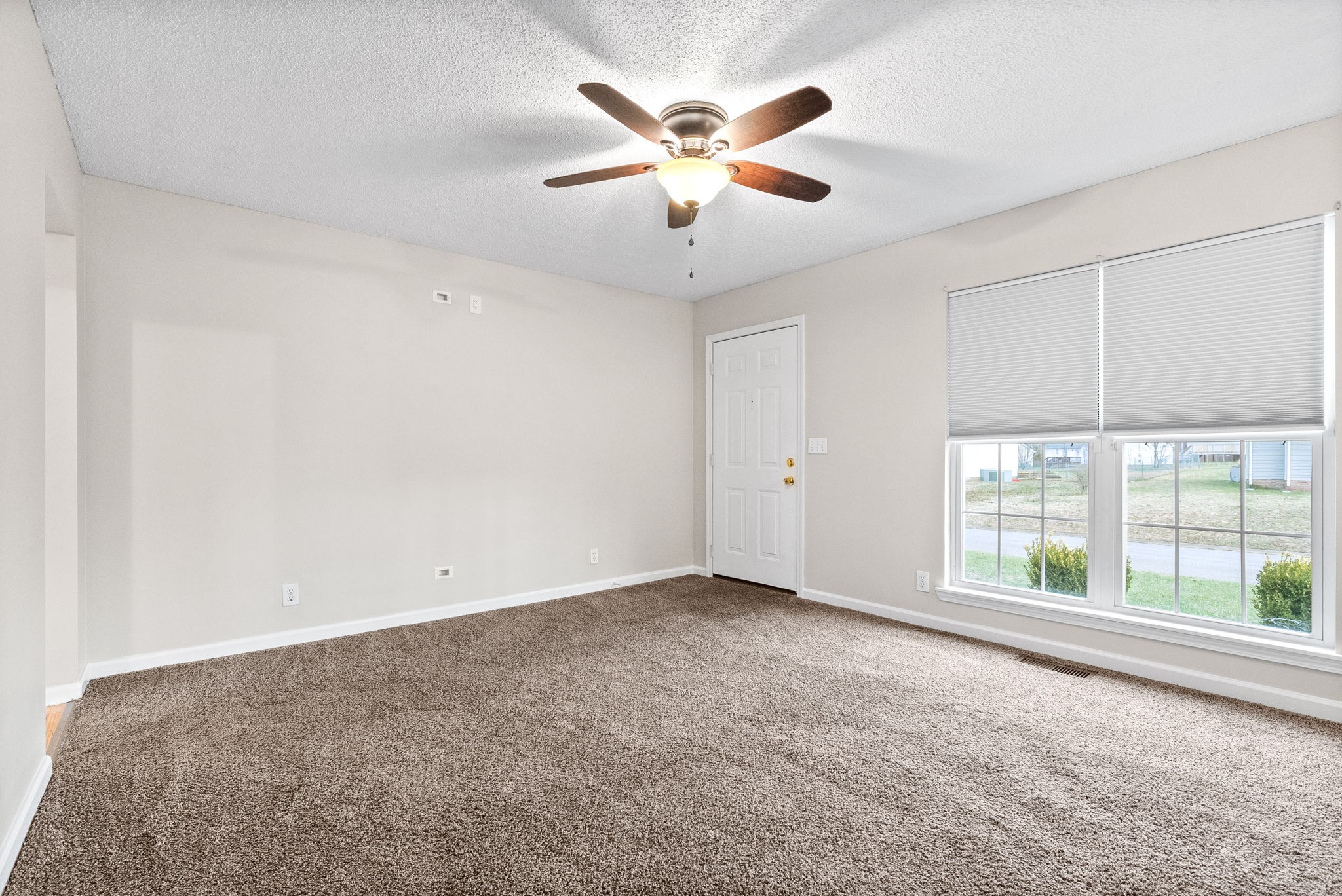 Oak Grove, Kentucky 42262, United States, 3 Bedrooms Bedrooms, ,2 BathroomsBathrooms,Residential,Active,21745