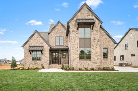 1922 Gene Dixon Dr Murfreesboro TN 37129