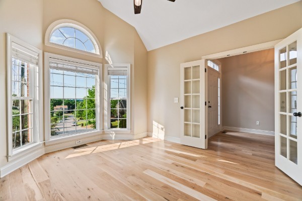 720 Stonecastle Pl