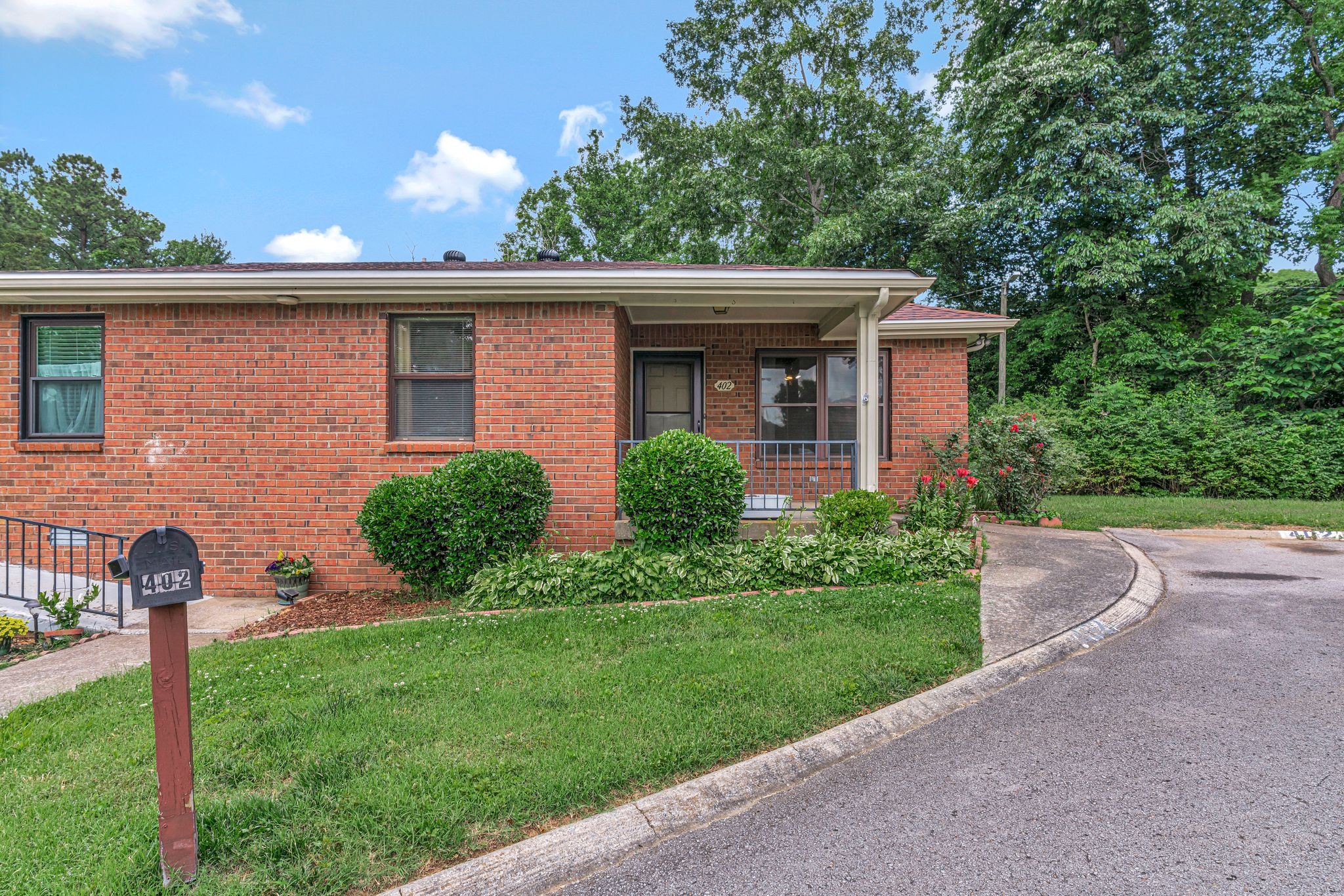 Middle Tennessee Properties 1 402 Deer Lake Dr 402
