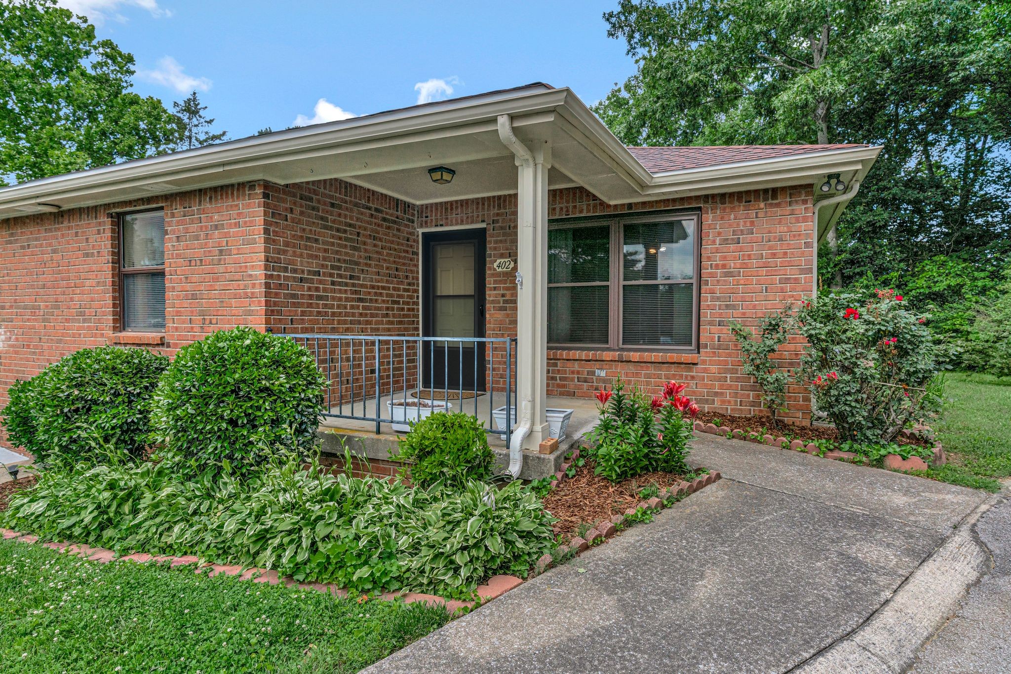 Middle Tennessee Properties 2 402 Deer Lake Dr 402