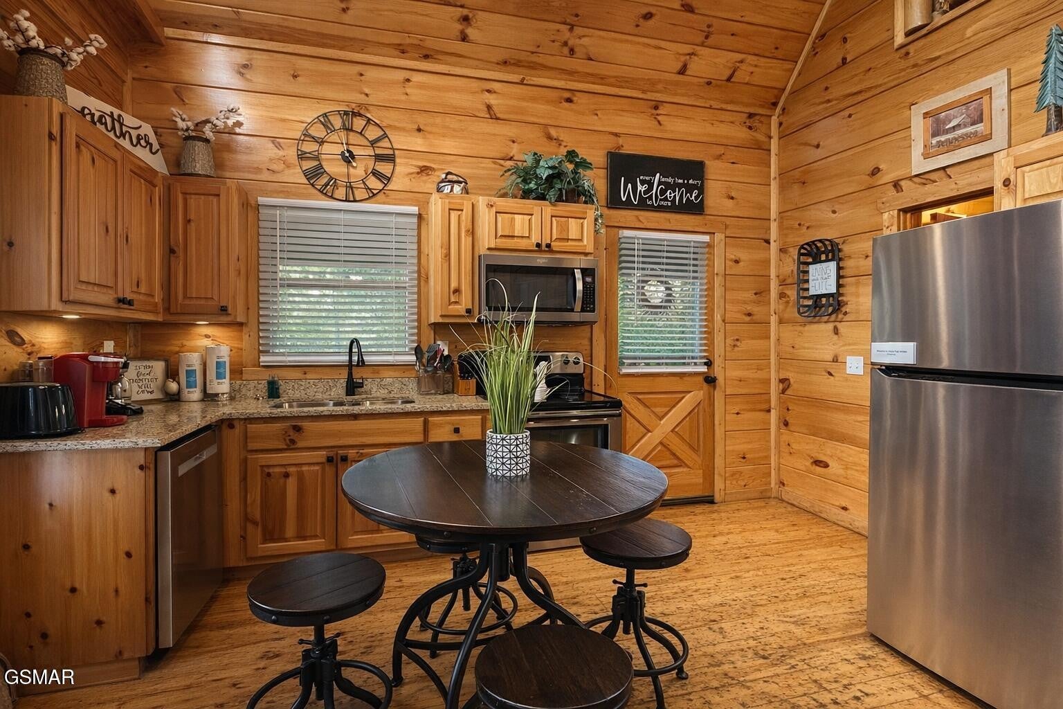 2251 Red Bud Road