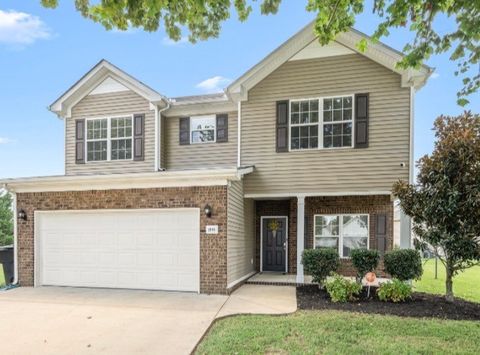 1944 Colyn Ave Murfreesboro TN 37128