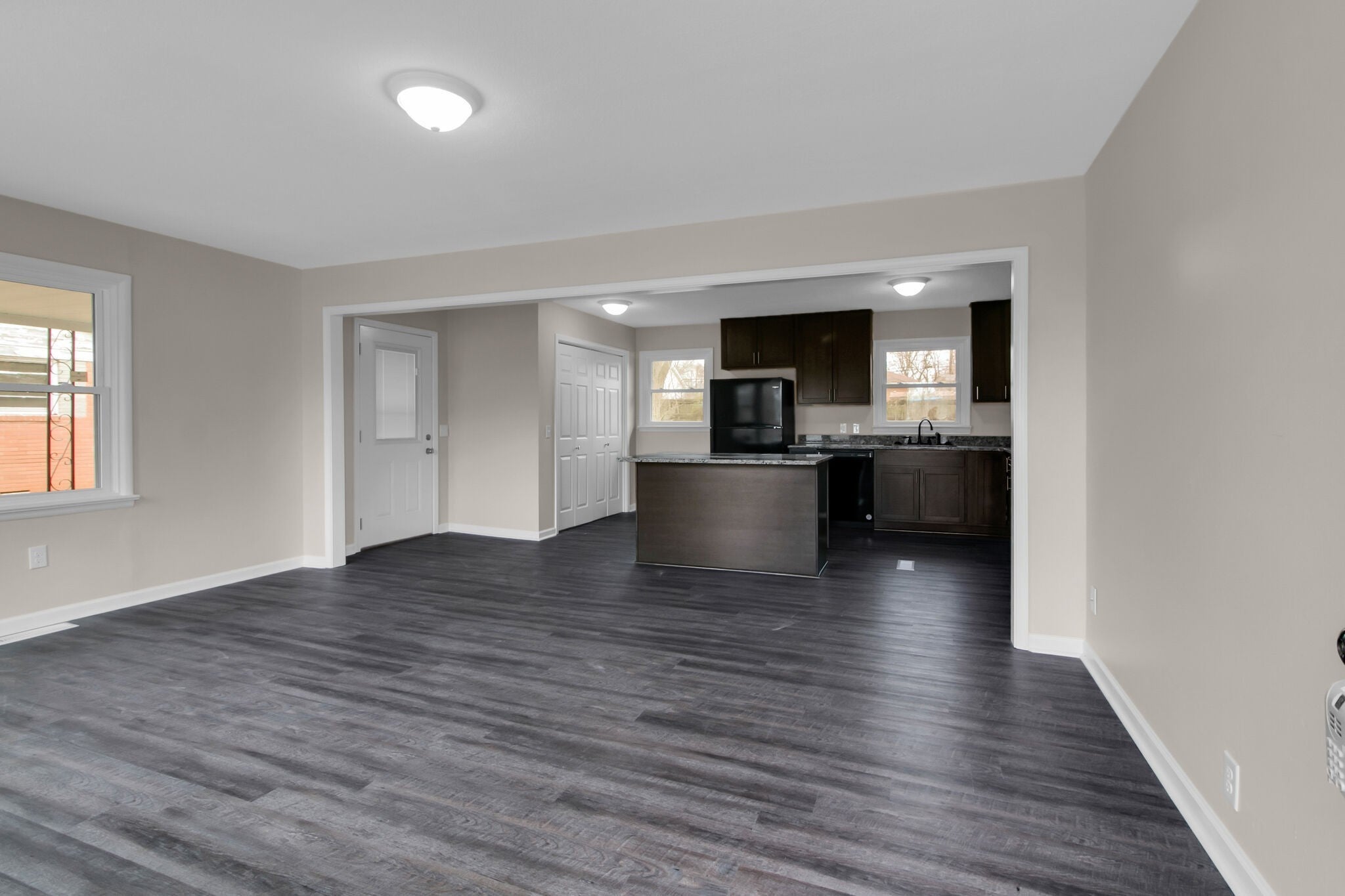 3610 Gale Ln