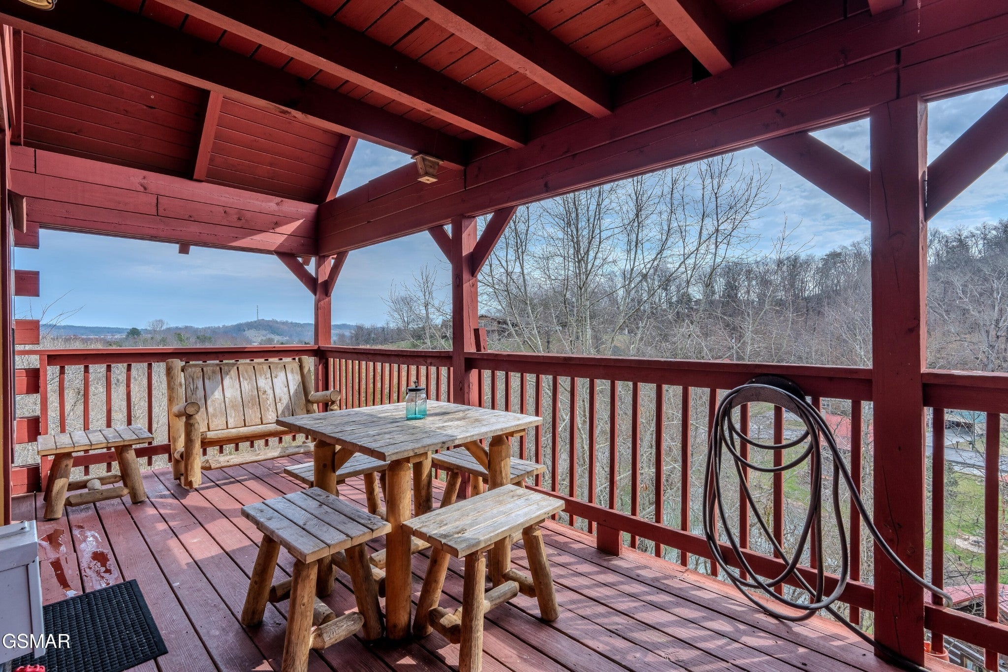 513 Hideaway Ridge Circle