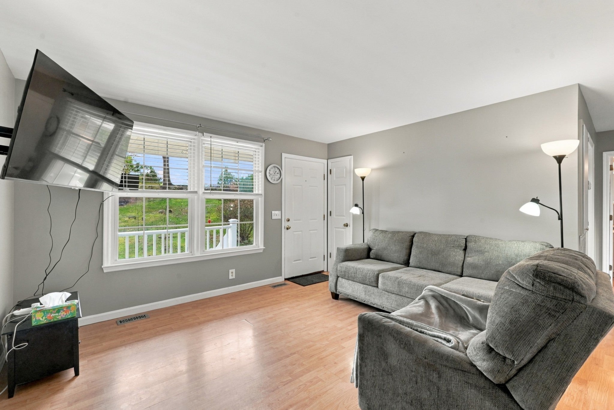 21 Spring Hill Rd