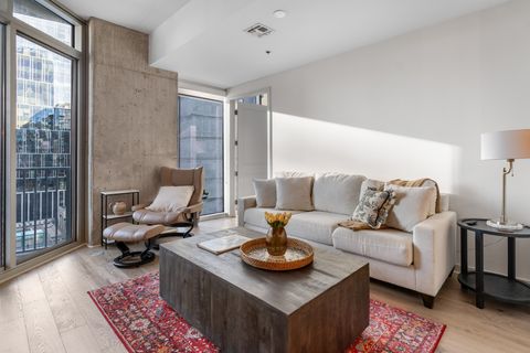 301 Demonbreun St 1410 Nashville TN 37201