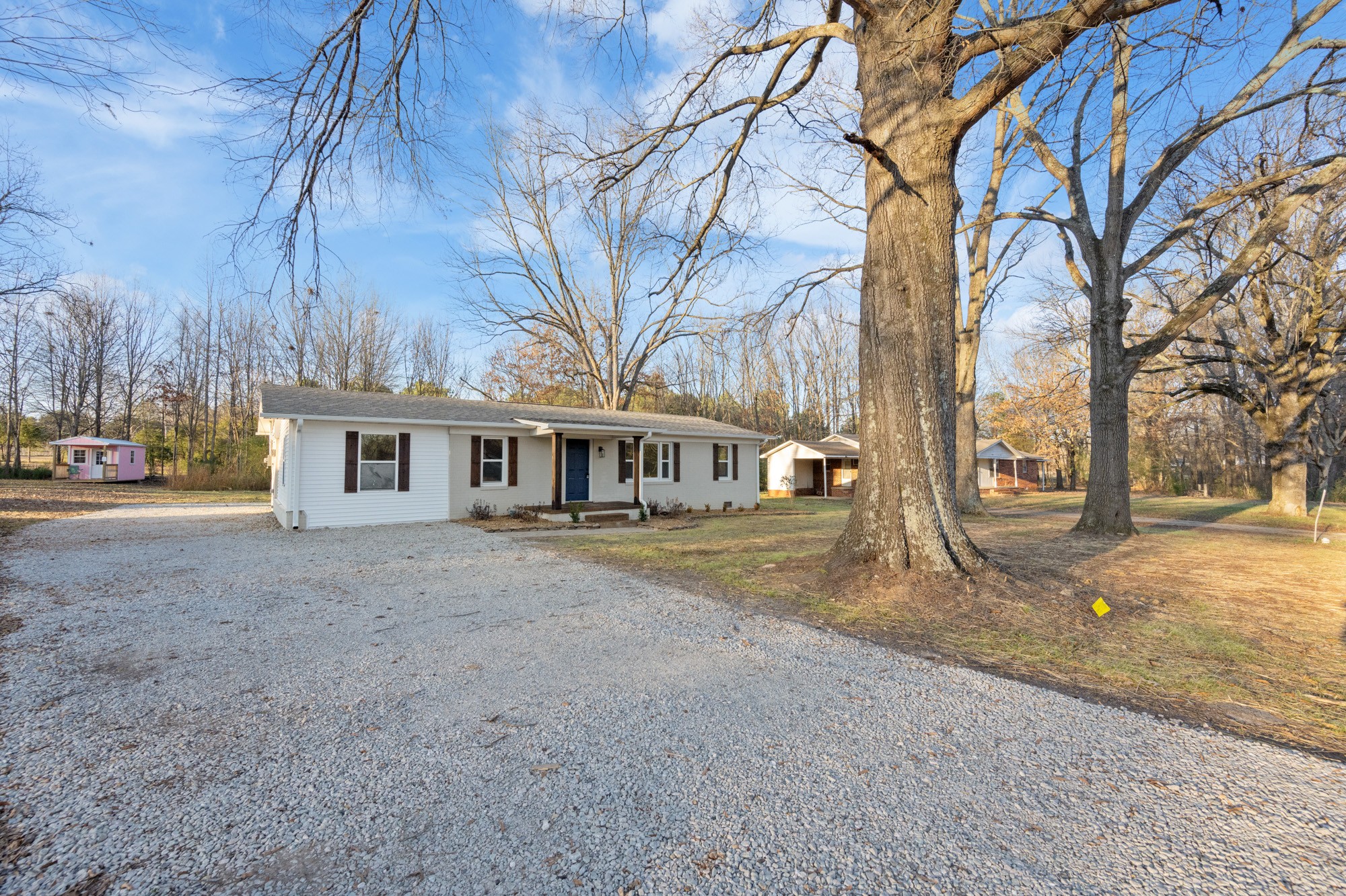 871 Northwood Dr - Photo 3